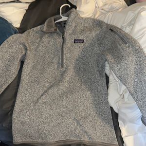 Patagonia pullover